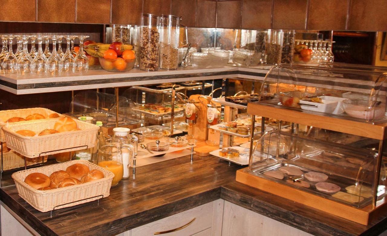 Landhotel Goldener Stern Trautskirchen Εξωτερικό φωτογραφία