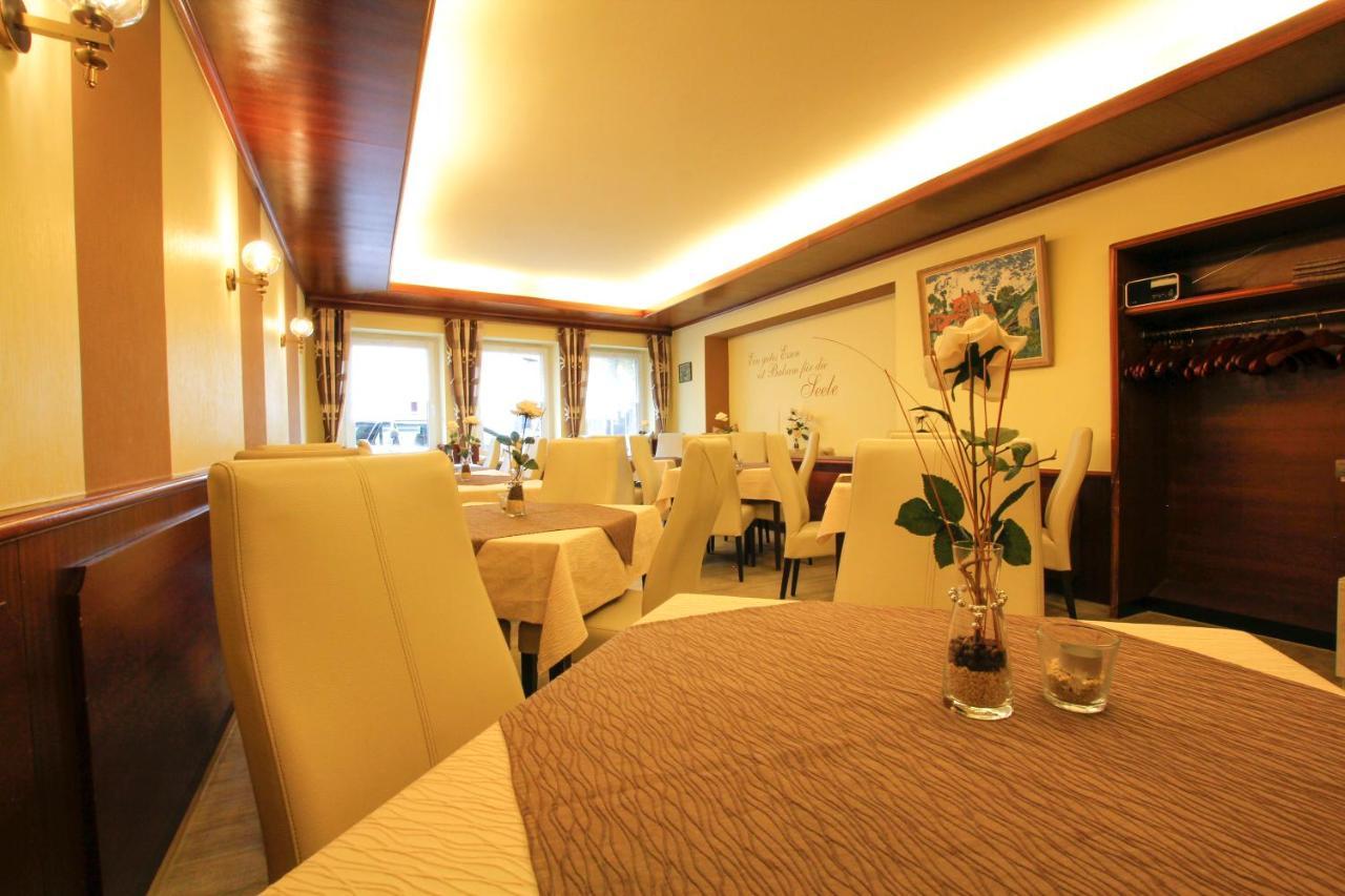 Landhotel Goldener Stern Trautskirchen Εξωτερικό φωτογραφία